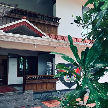 The Lungi Vibe Bed & Breakfast Varkala Exterior photo