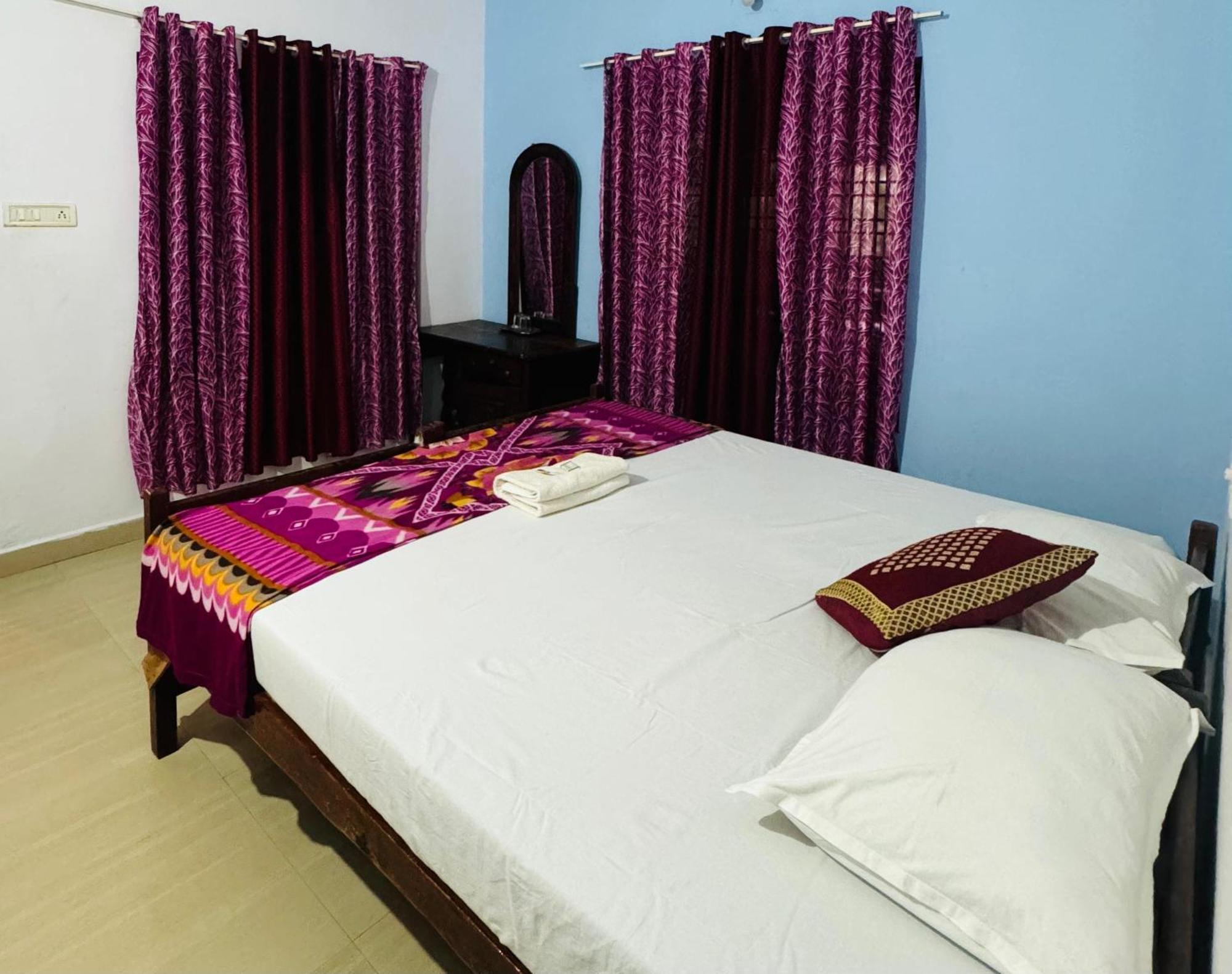 The Lungi Vibe Bed & Breakfast Varkala Exterior photo