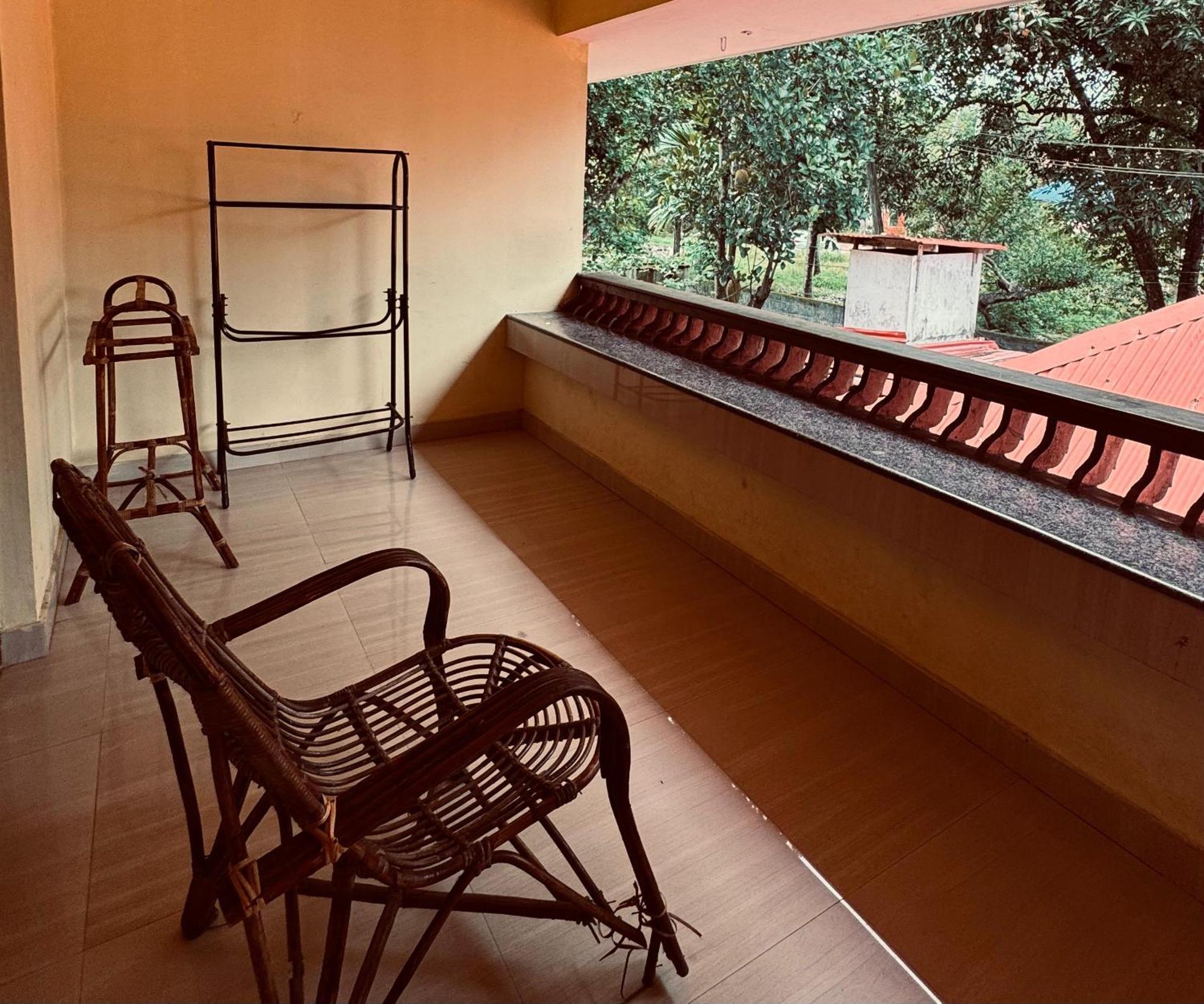 The Lungi Vibe Bed & Breakfast Varkala Exterior photo