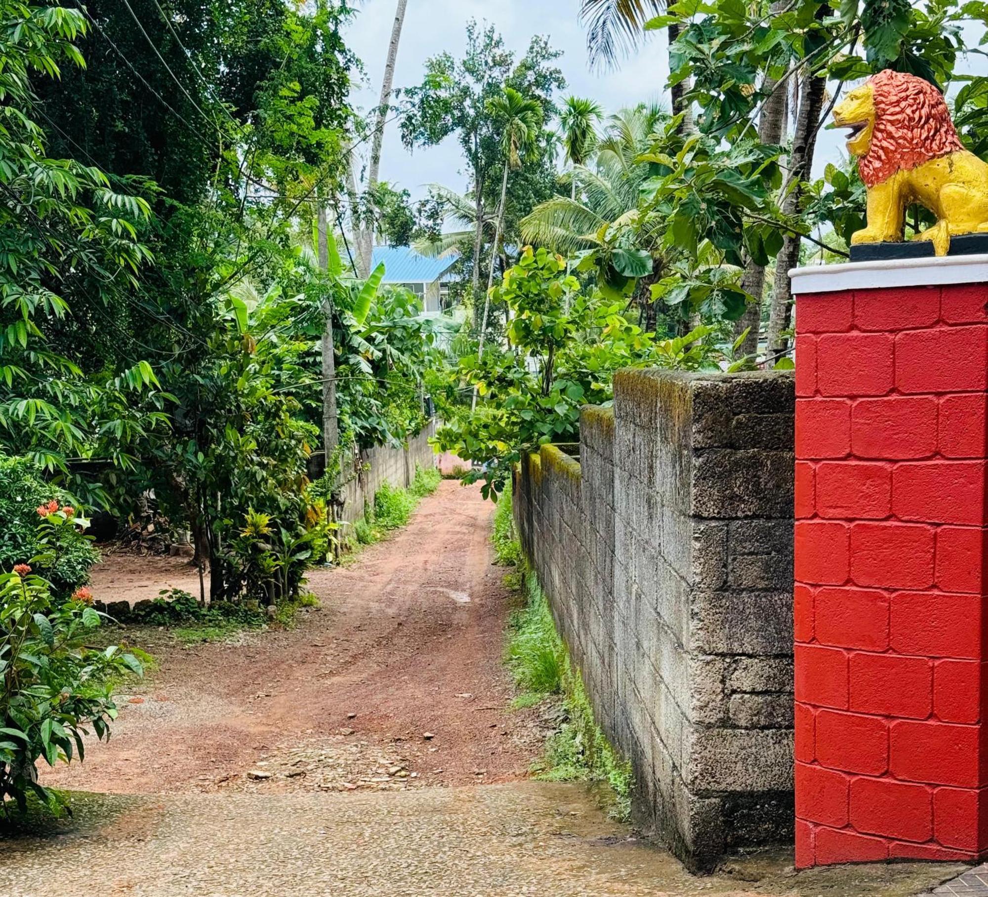 The Lungi Vibe Bed & Breakfast Varkala Exterior photo